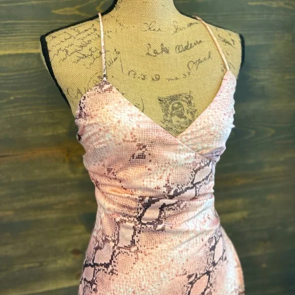 NWT Satin Pink Long Surplice Slip Dress Women's Bohemian Animal Print M & L - Picture 9 of 15